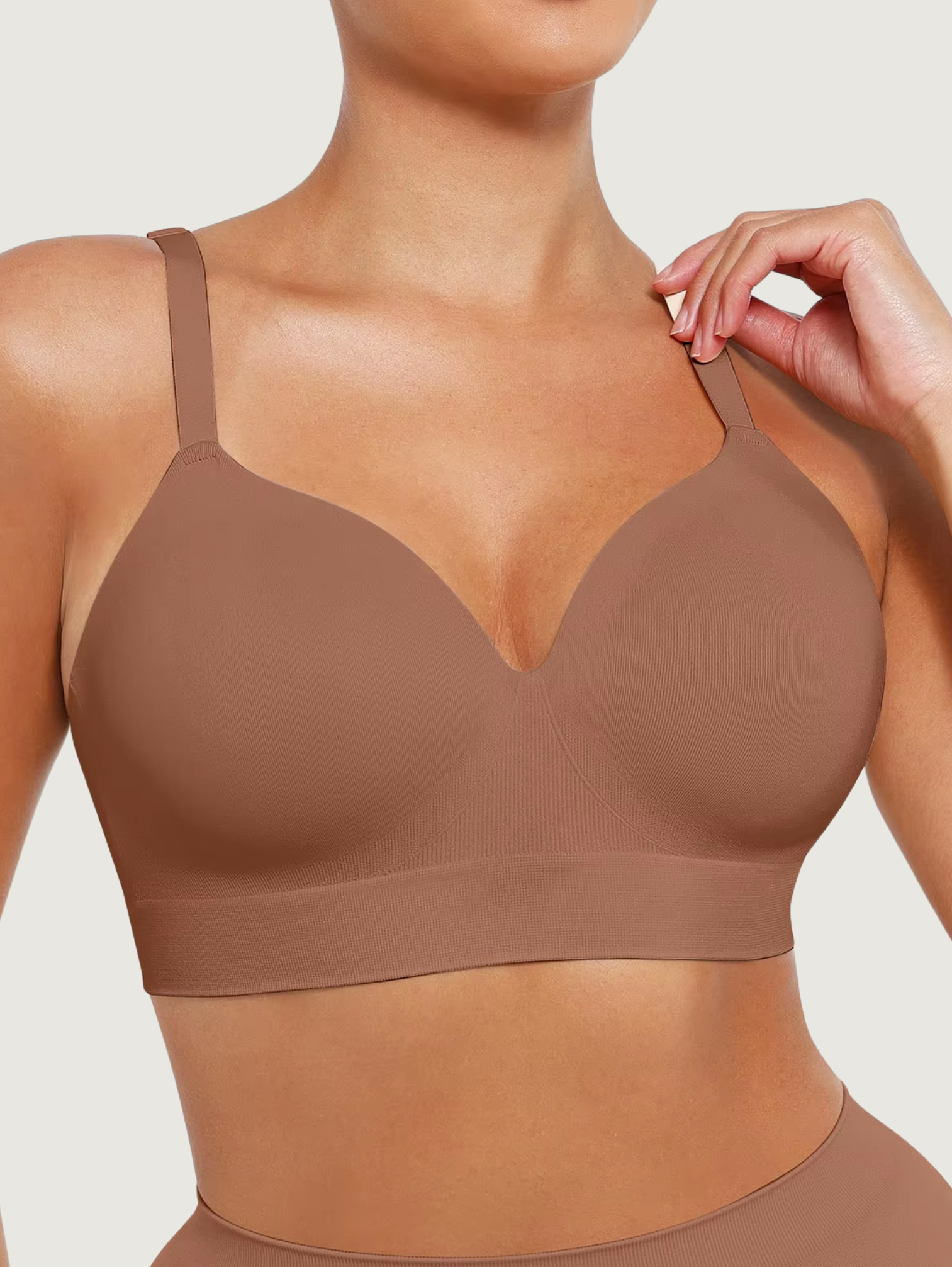 SEAMLESS WIRELESS SHAPING BRA