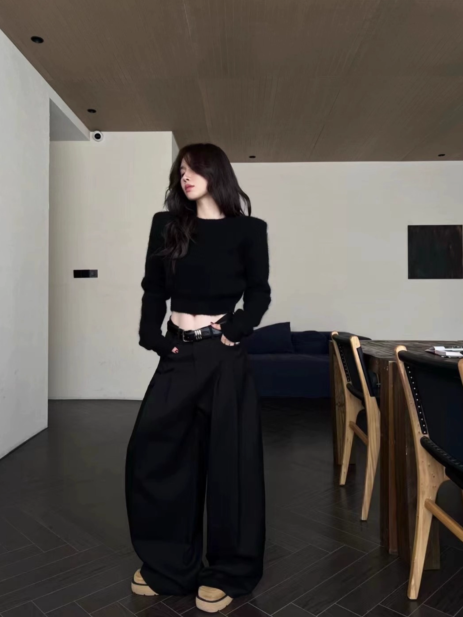 PADDED SHOULDER MOHAIR PULLOVER