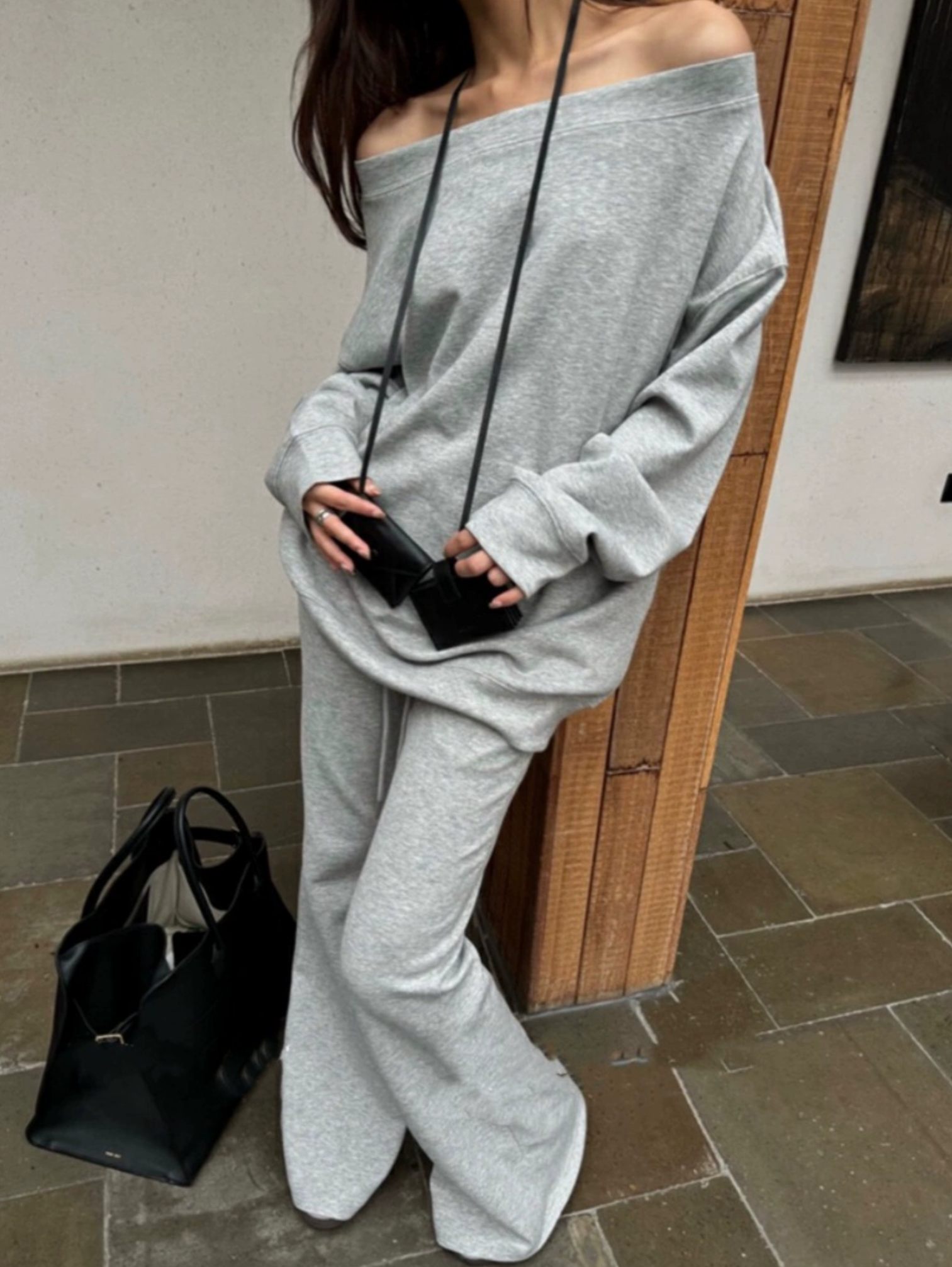 OFF-SHOULDER TOP & FLARE PANTS SET