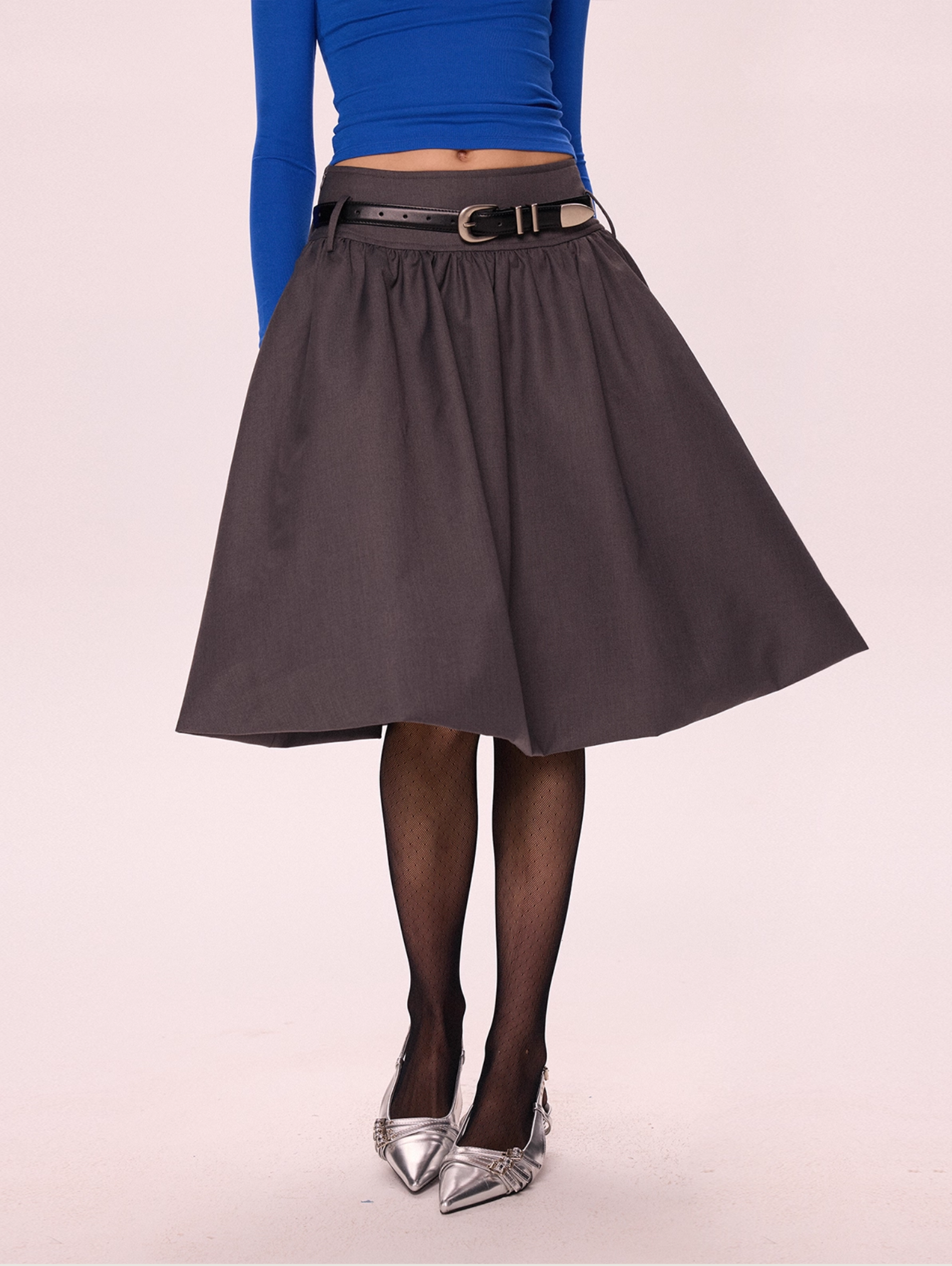 LOW WAIST FLARED PLEATED SKIRT