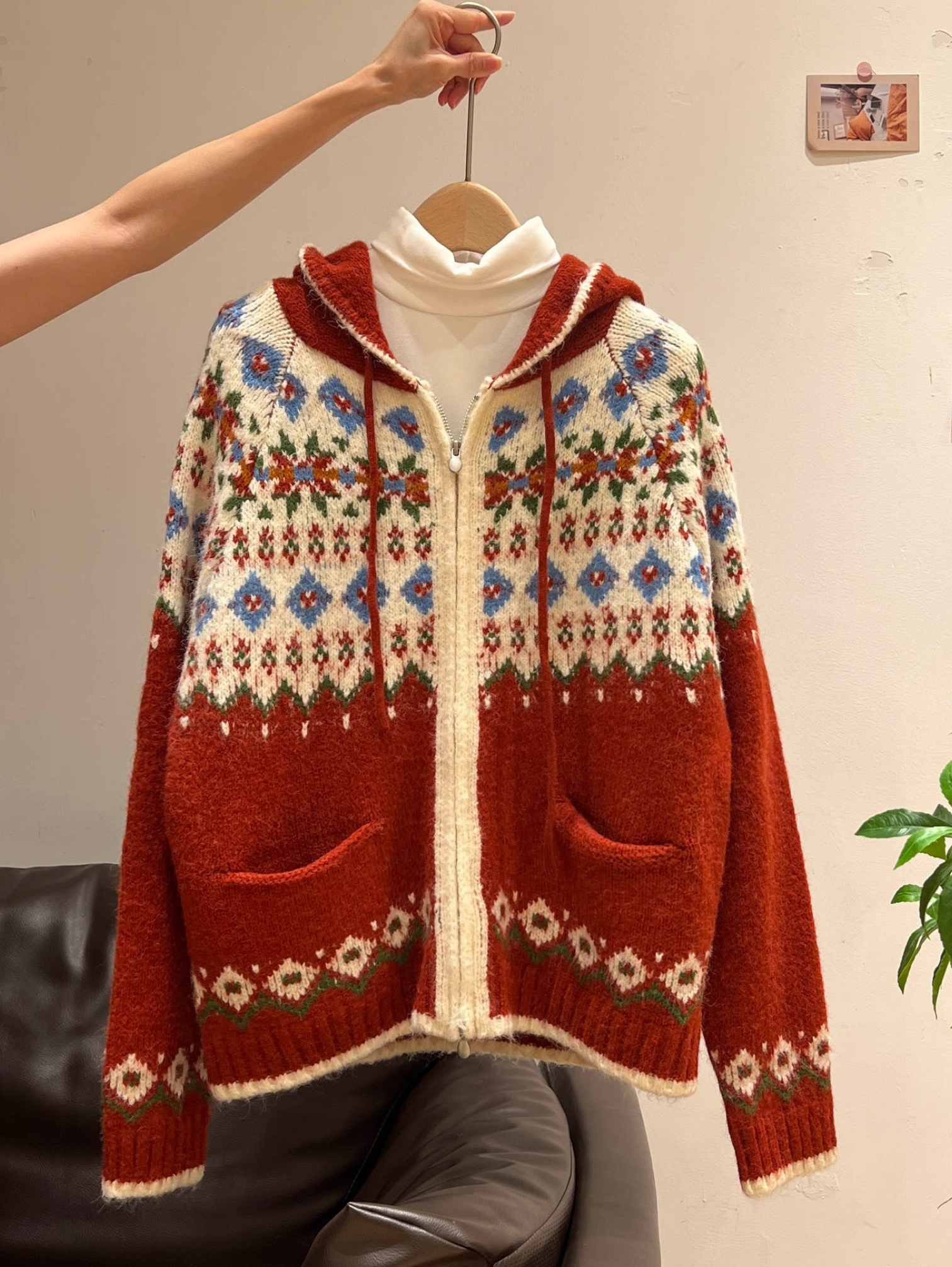 FAIR ISLE FESTIVE RED ZIP HOODIE CARDIGAN