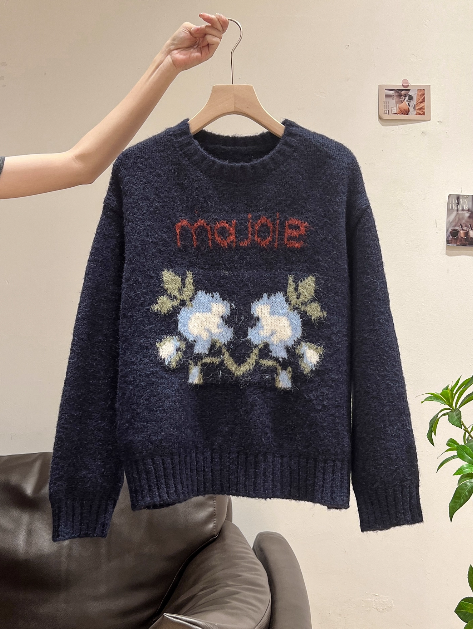 FLORAL EMBROIDERED WOOL SWEATER