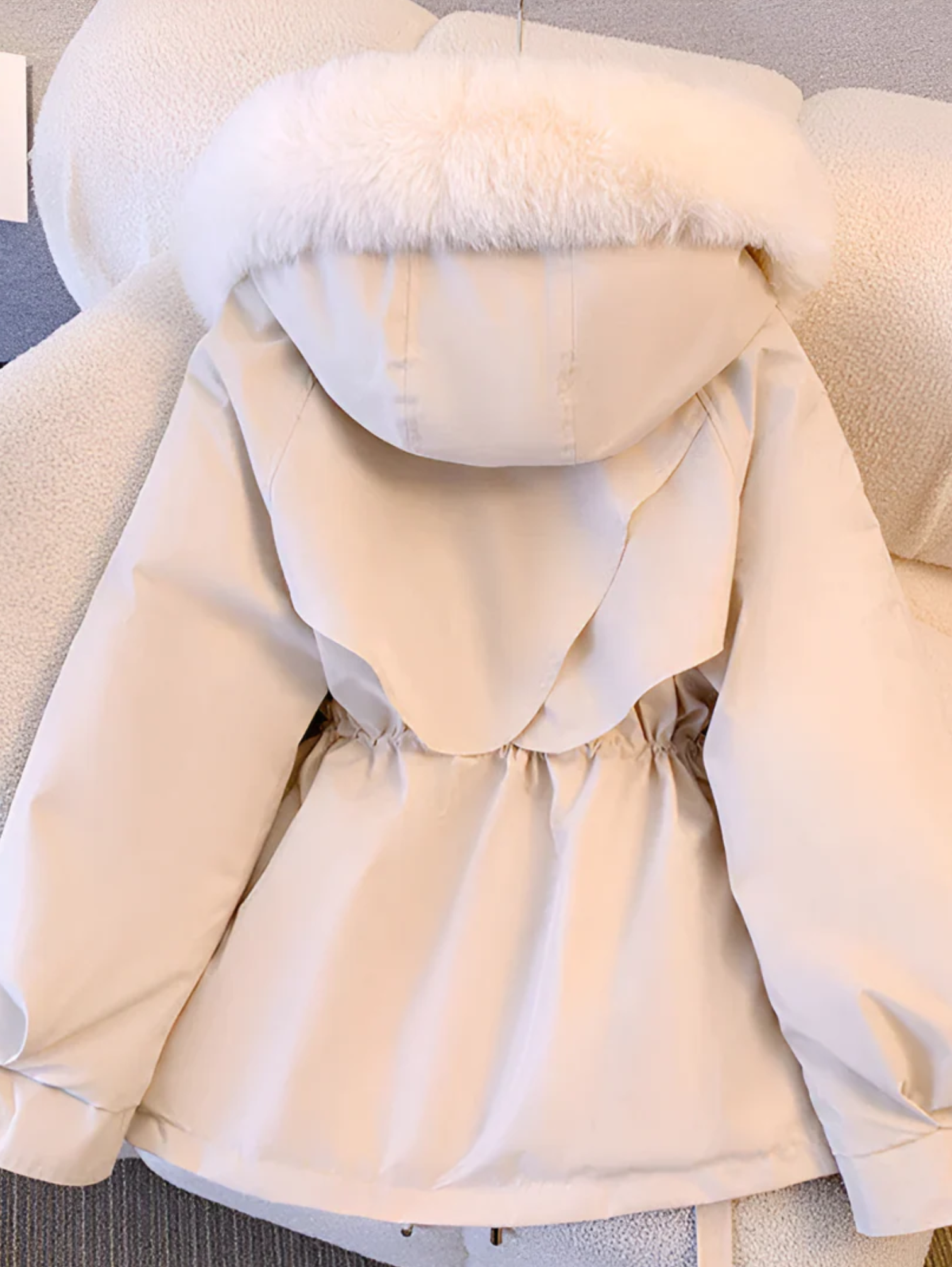 ELEGANT WINTER JACKET