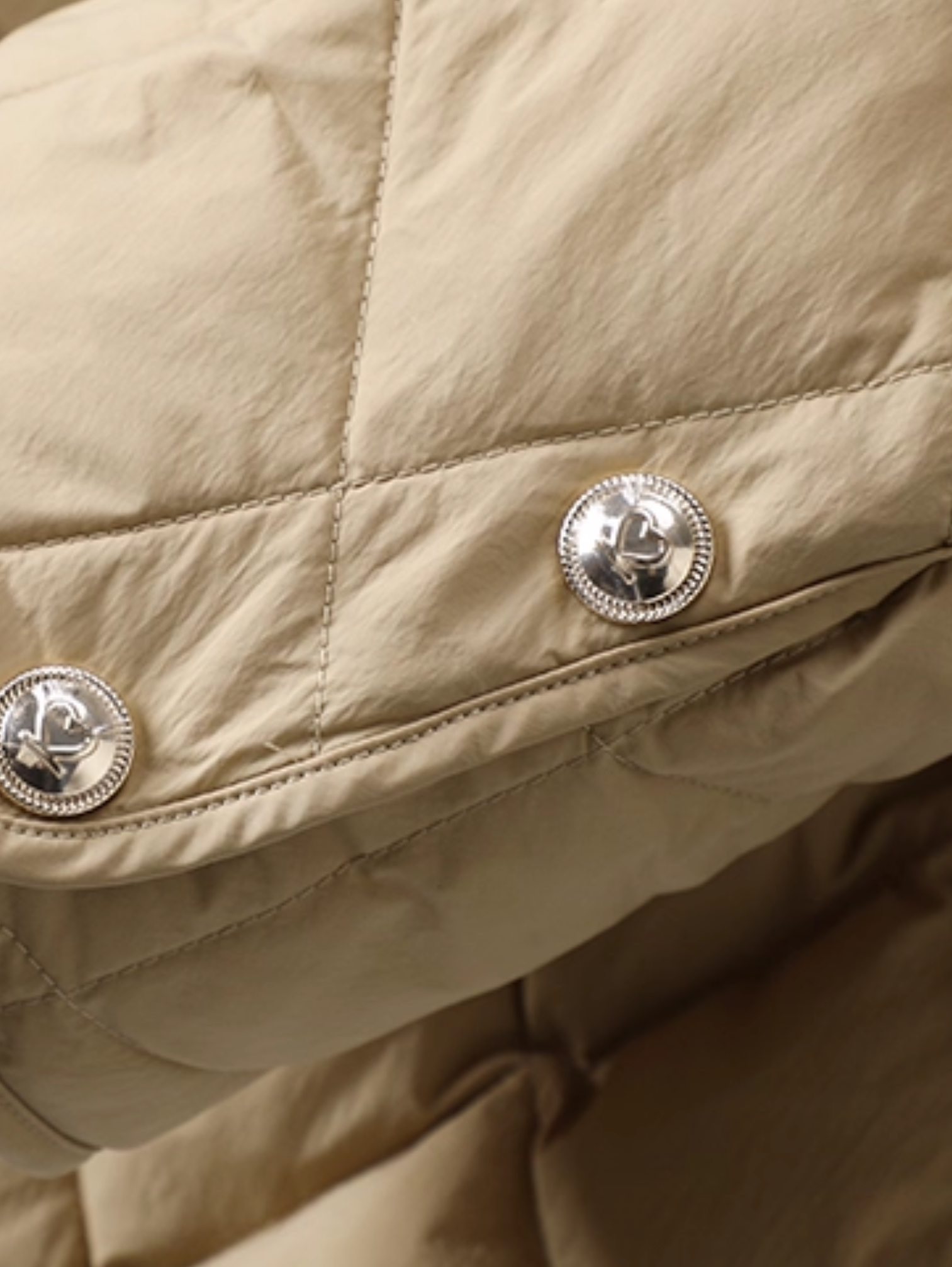 CONTRAST COLLAR MID-LENGTH QUILTED COAT