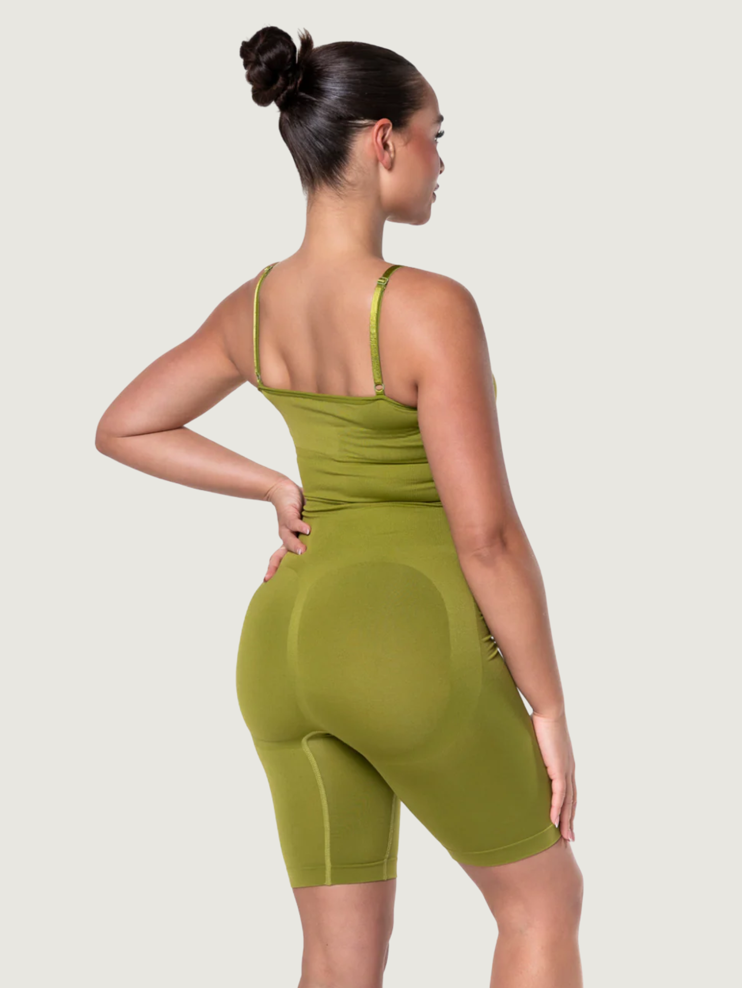 SEAMLESS SHAPEWEAR SCULPT BODYSUIT