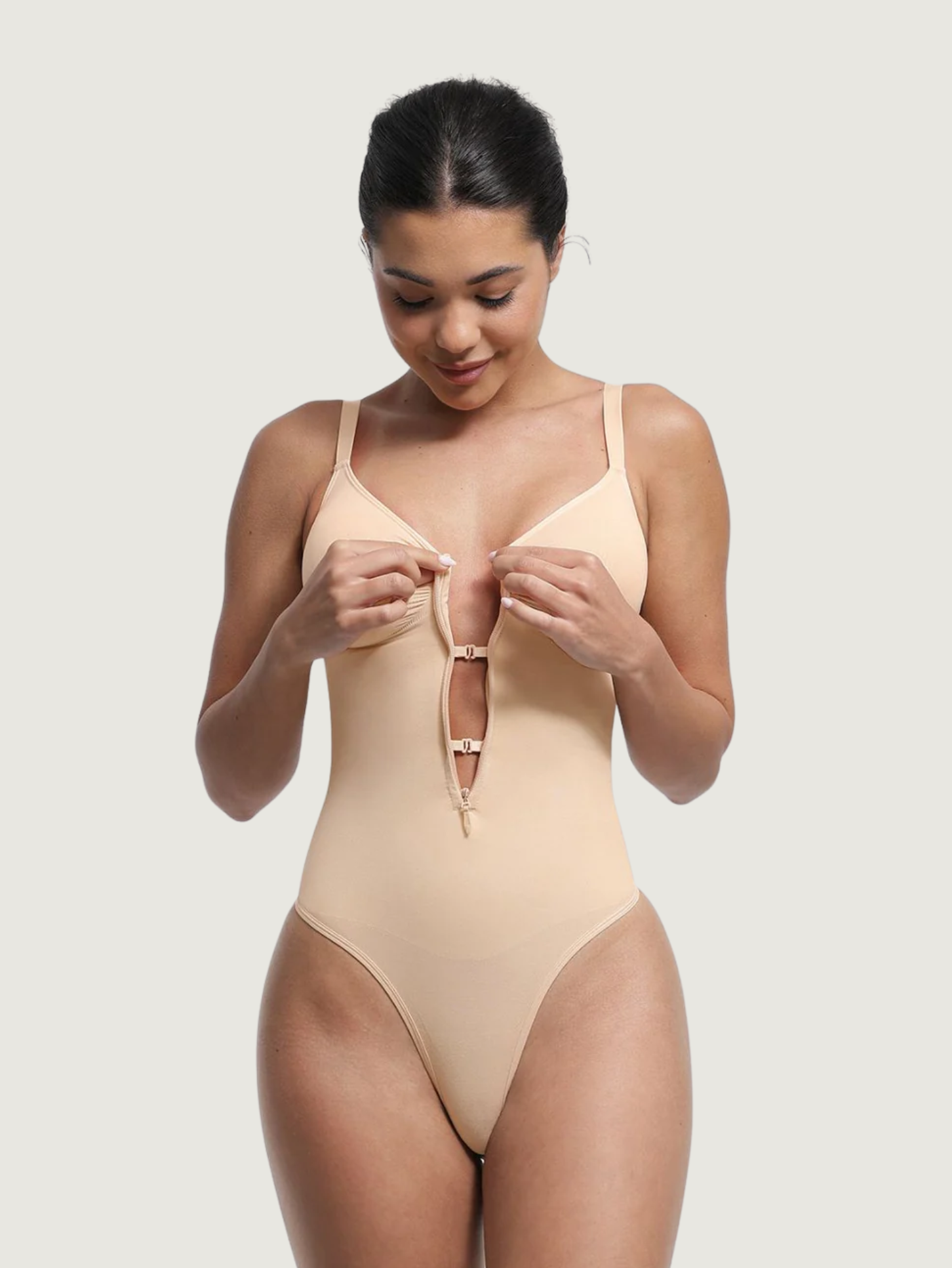 ZIP & SHAPE SEAMLESS BODYSUIT