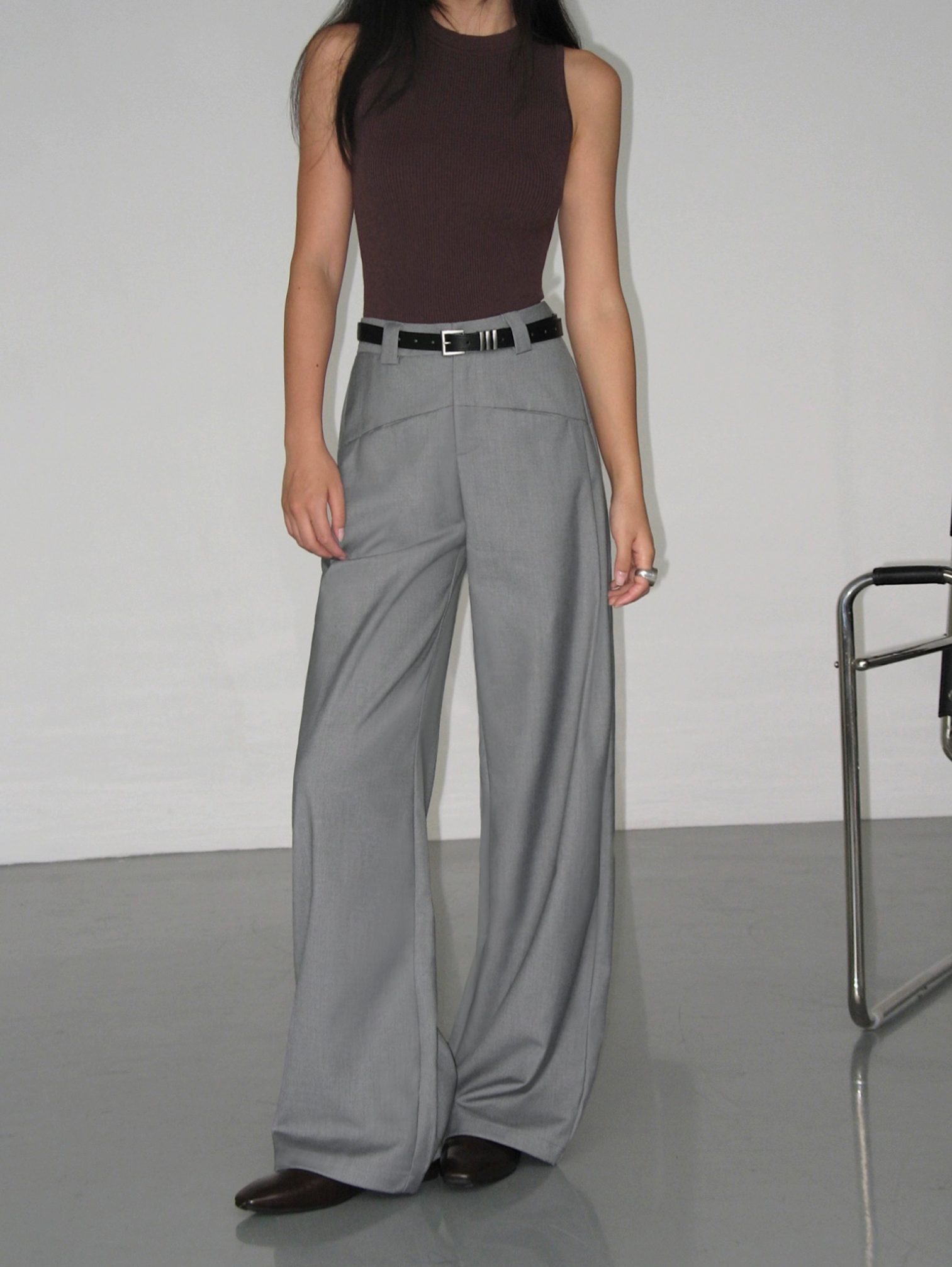 HIGH-WAIST STRAIGHT DRAPEY PANTS