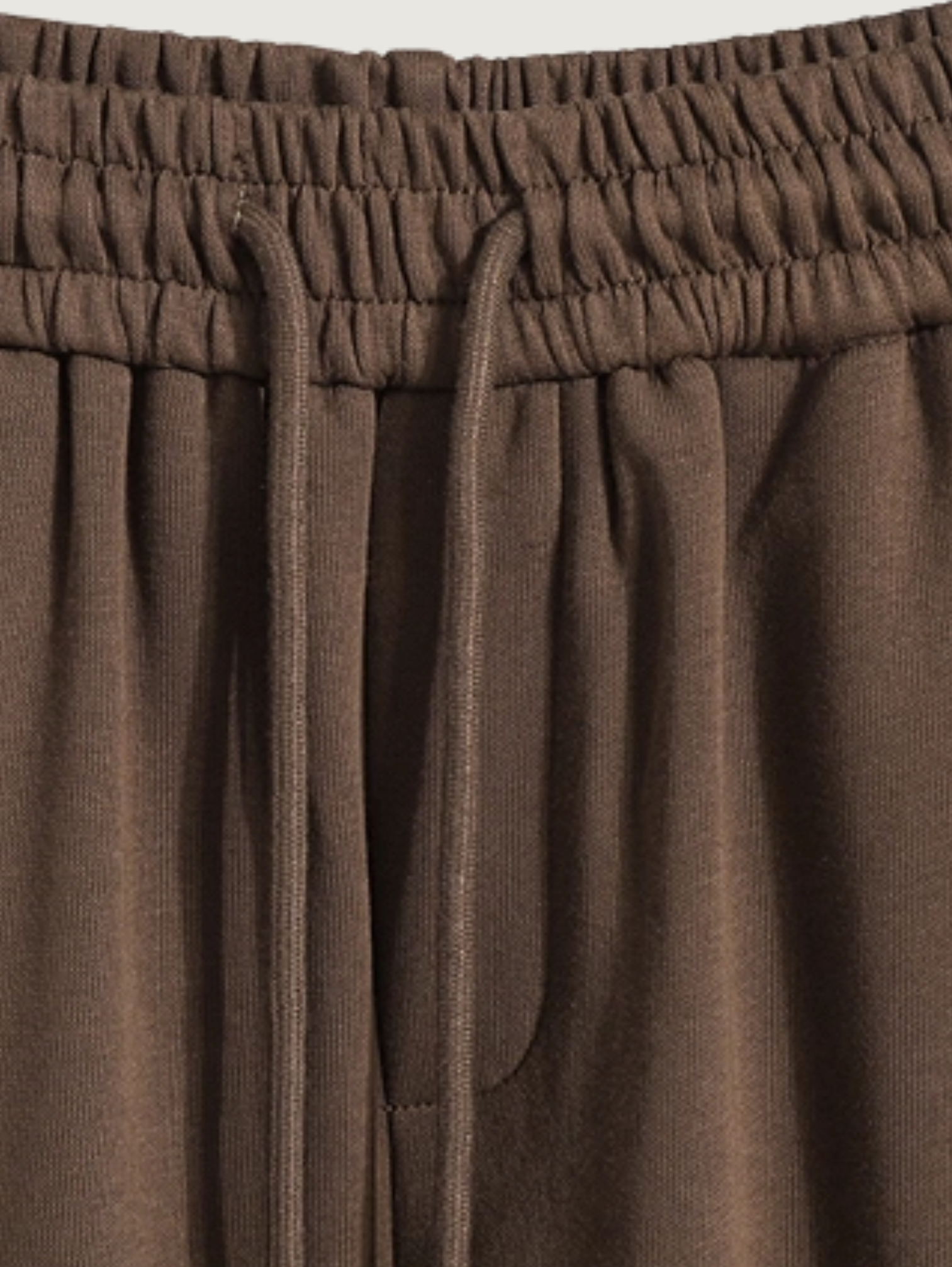 LOOSE BANANA SWEATPANTS