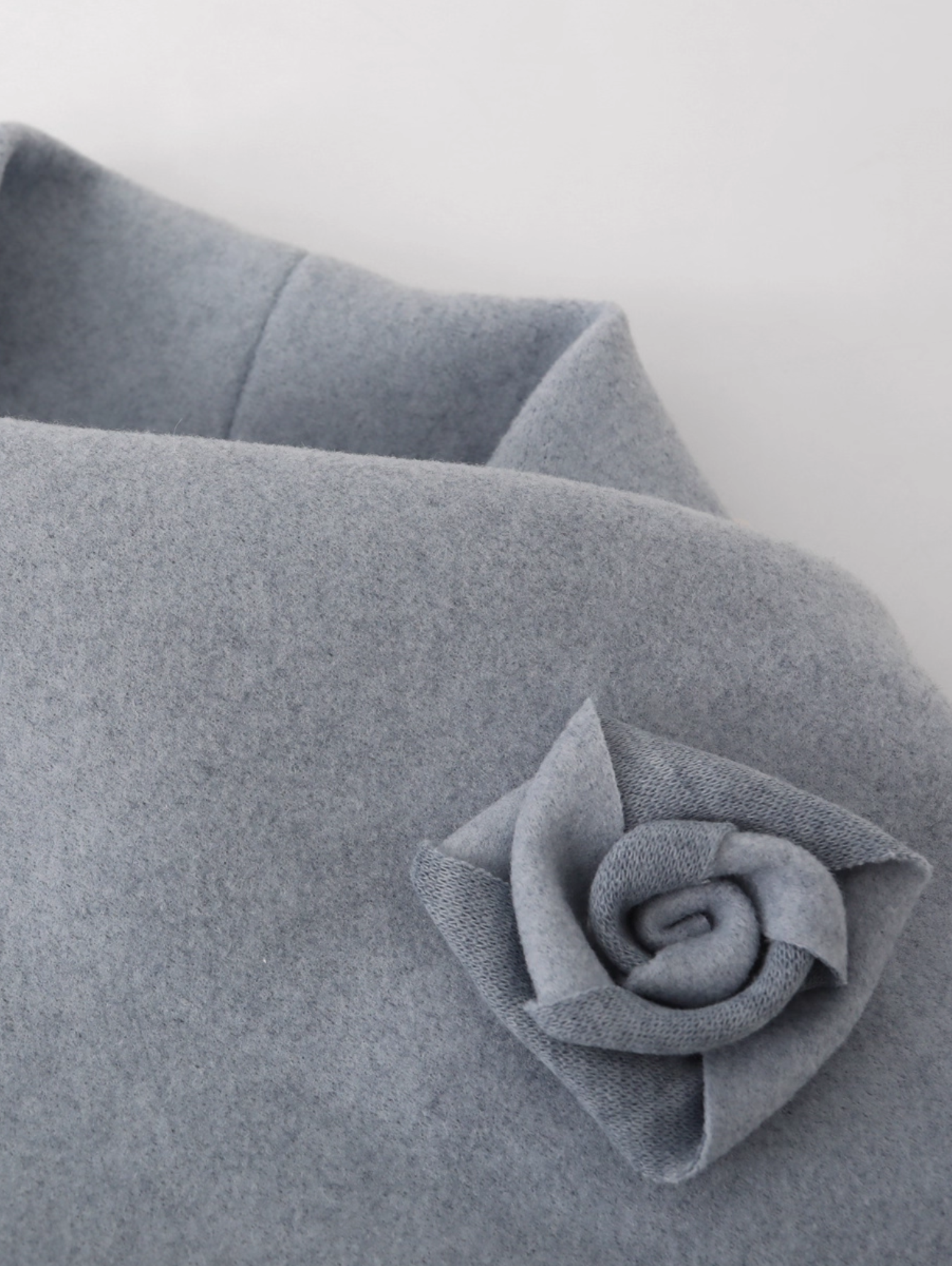 DESIGN FLORAL WOOL COAT WITH SCARF COLLAR – HAZE BLUE