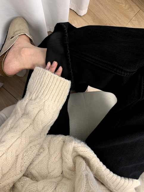 FLEECE LINED VINTAGE JEANS