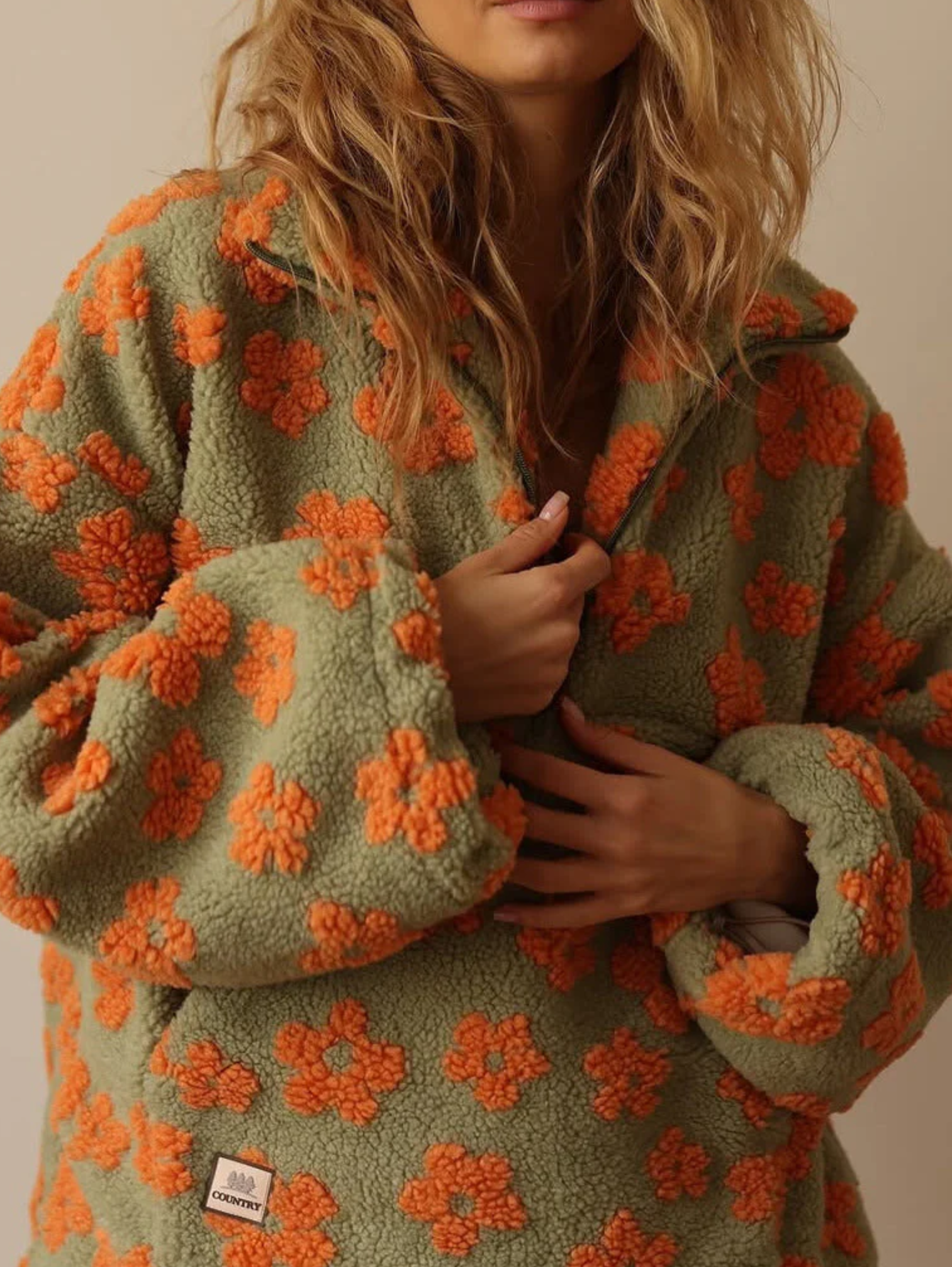 DAISY | FURRY ZIP PULLOVER