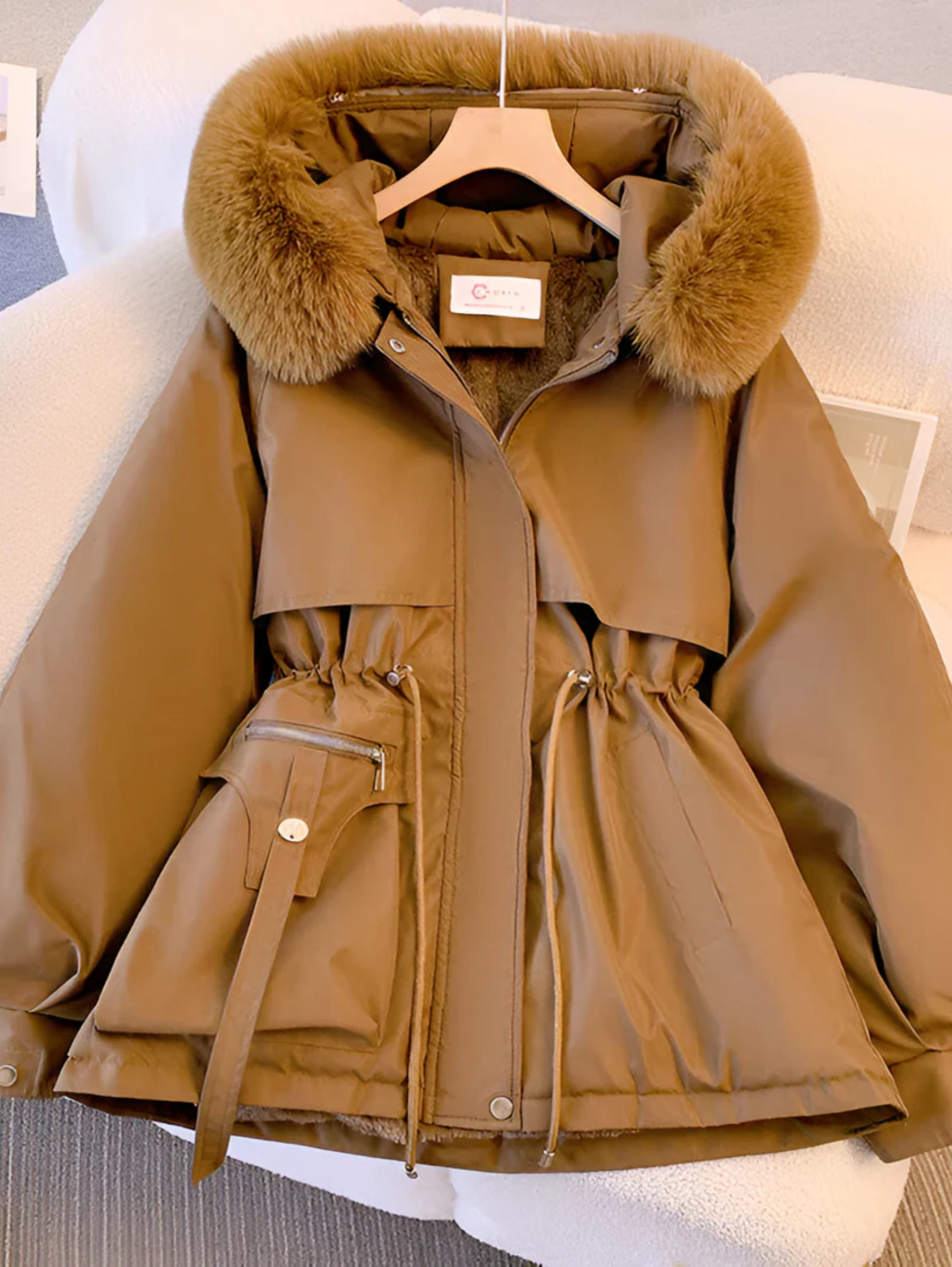 ELEGANT WINTER JACKET