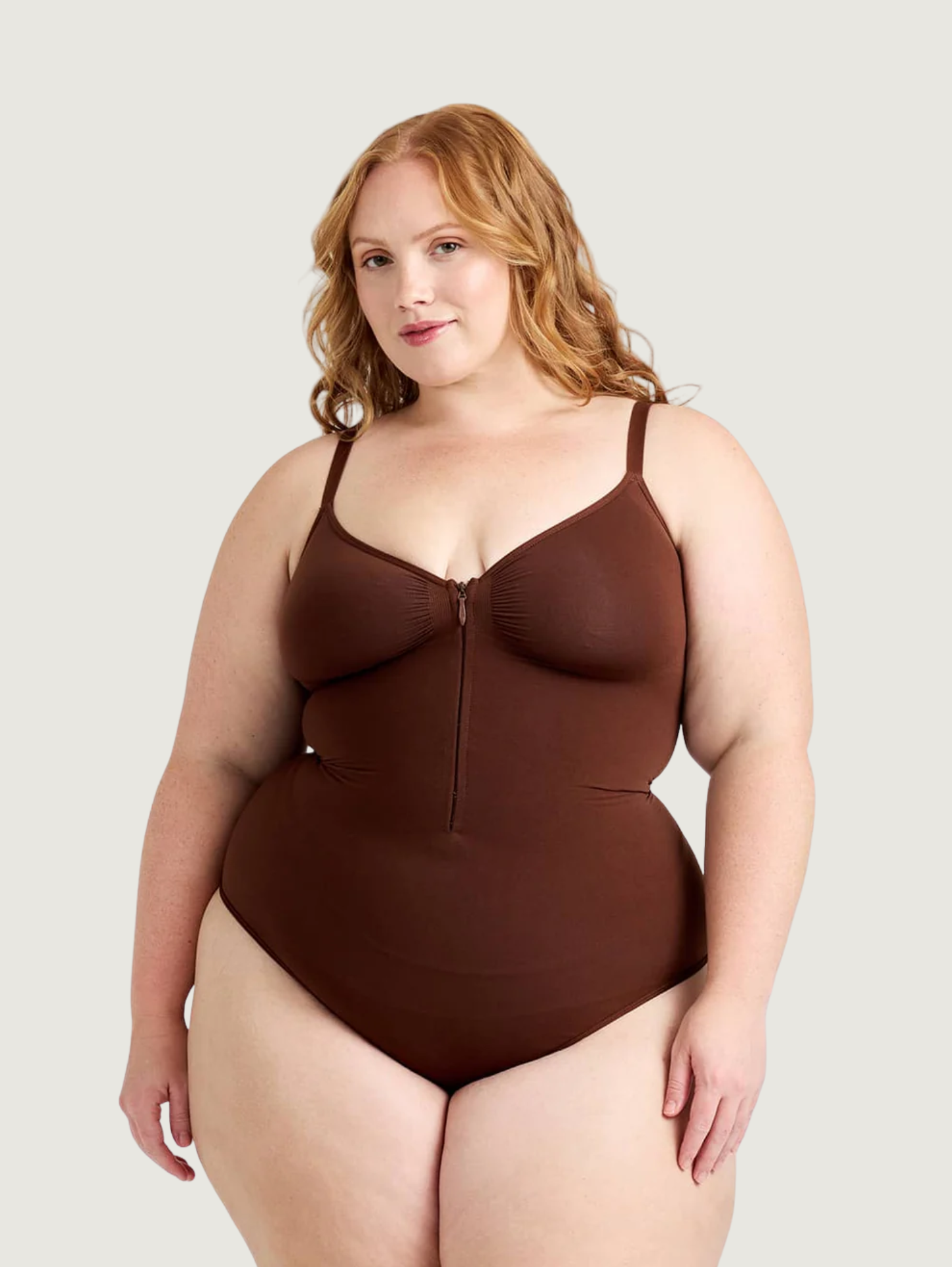 ZIP & SHAPE SEAMLESS BODYSUIT