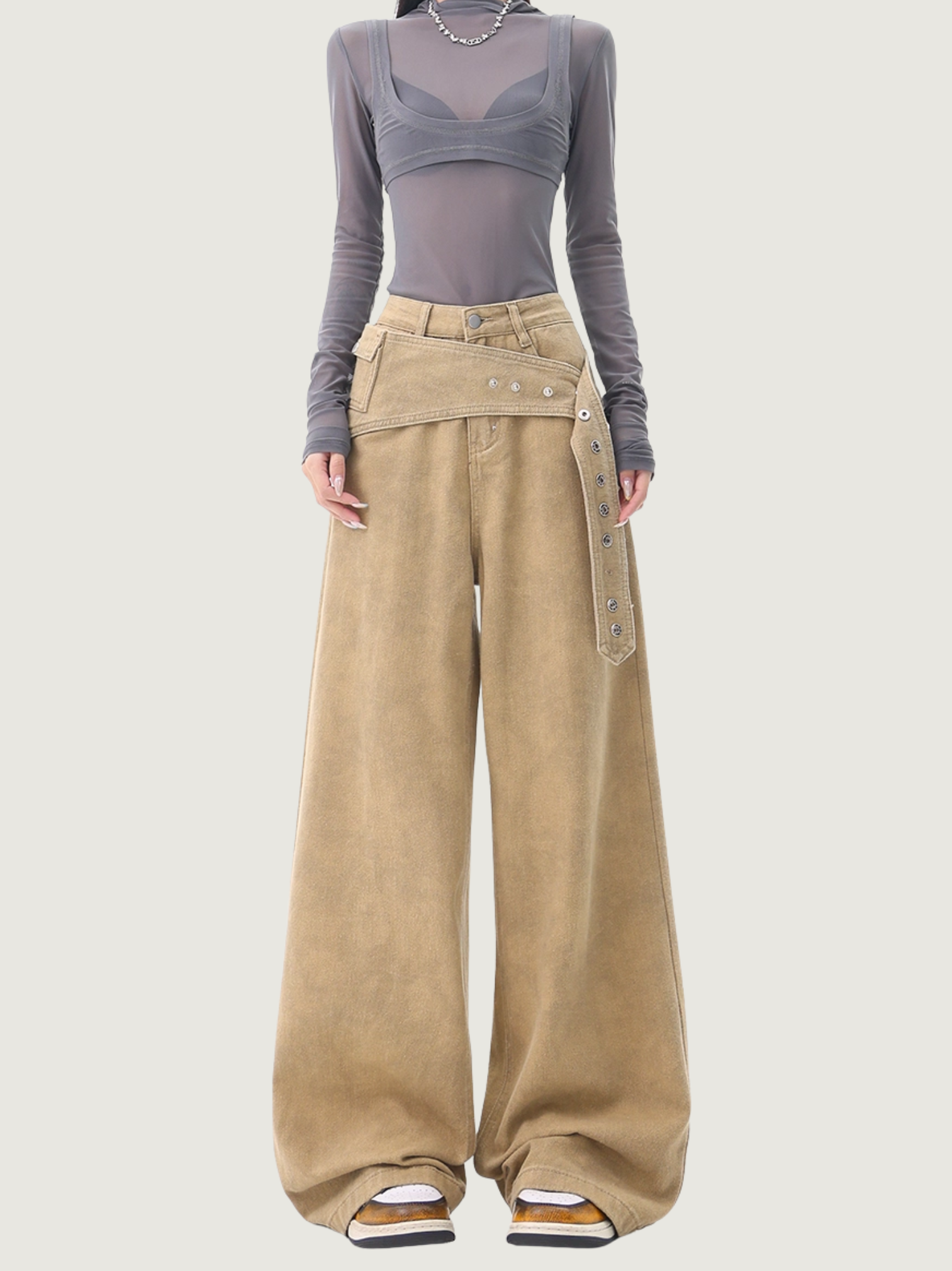 AMERICAN VINTAGE GREEN FLARED JEANS