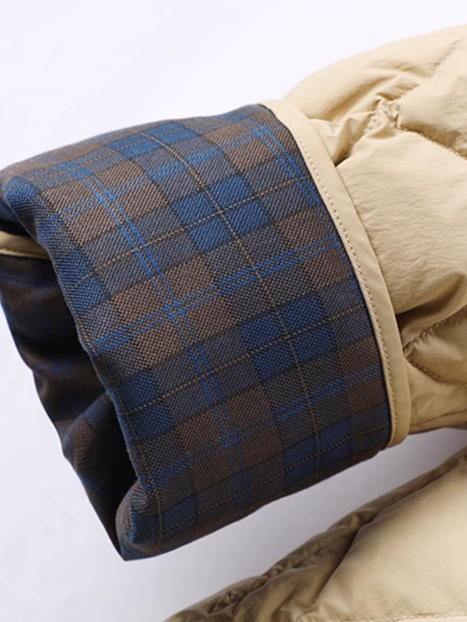 CONTRAST COLLAR MID-LENGTH QUILTED COAT